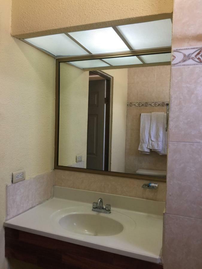 El Ejecutivo Aparthotel Сьюдад-Обрегон Экстерьер фото